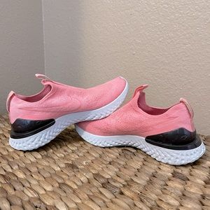 Nike Epic React Sneakers